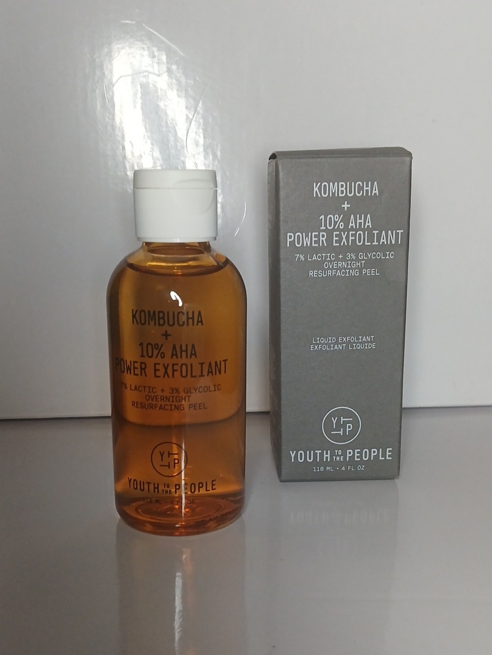 NIB 4 Oz  Youth to the People Kombucha 10% AHA Power Exfoliant